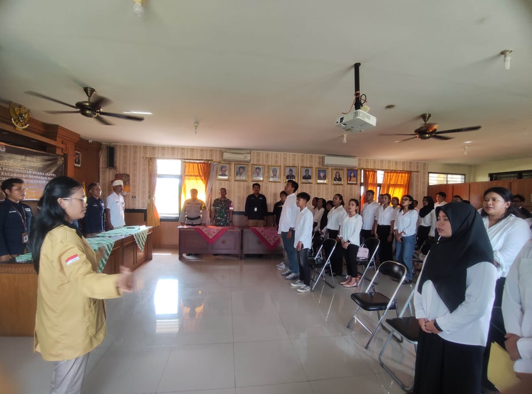PELANTIKAN KPPS KELURAHAN DAUH PURI